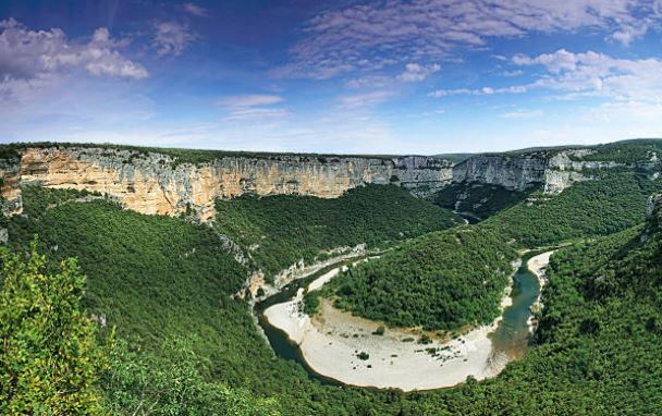 gorges-ardeche-paysage-panorama-nature
